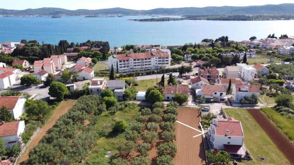Apartments Marina Sveti Filip i Jakov Luaran gambar