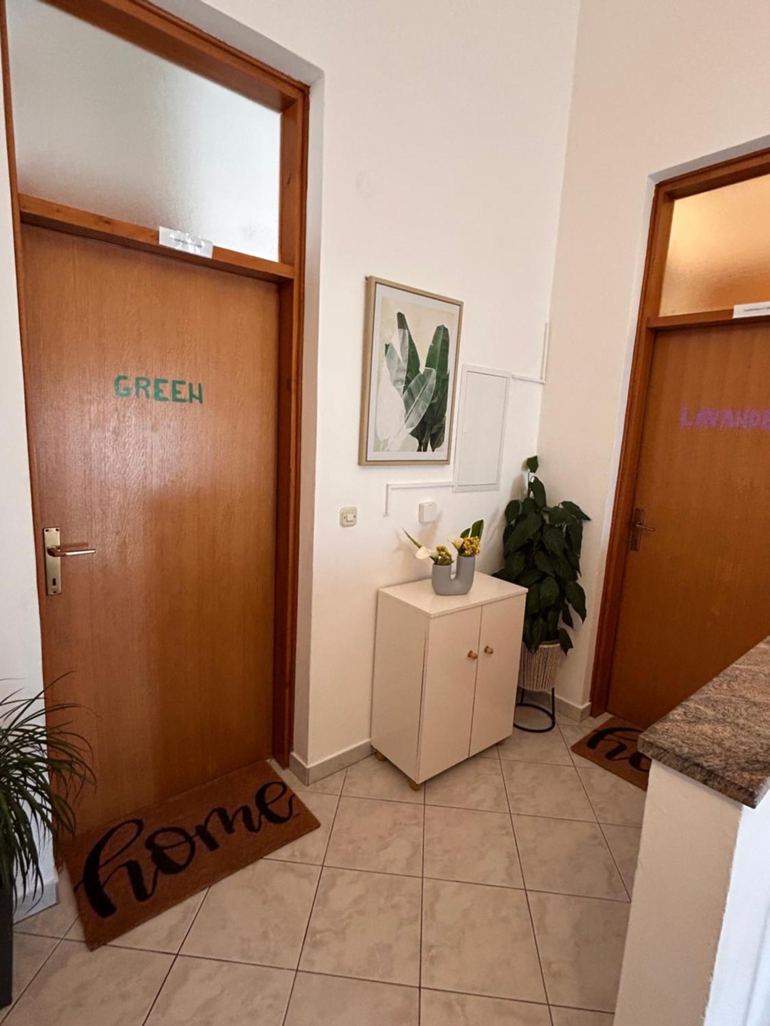 Apartments Marina Sveti Filip i Jakov Luaran gambar
